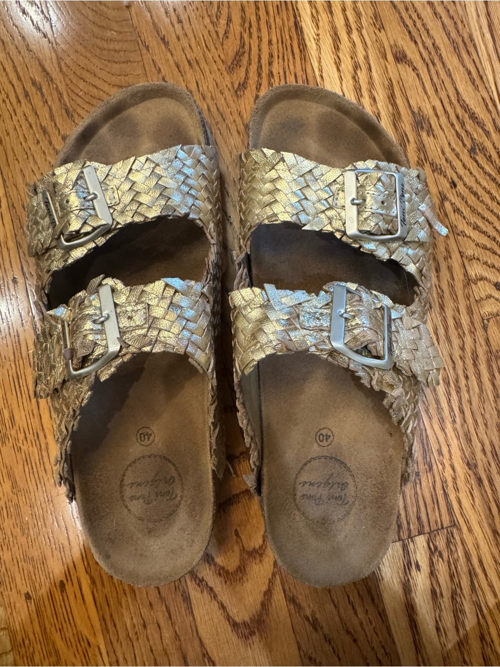 Toni Pons Gold Metallic Woven Leather Double Buckle Sandals Size 40 / US 9